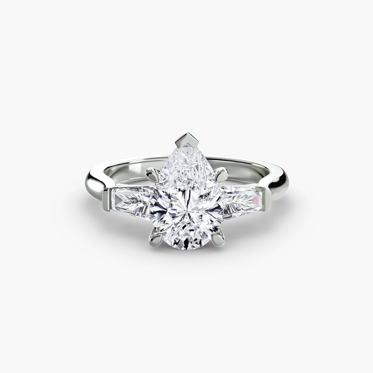 Ring met drie stenen (baguettevormige zijstenen)