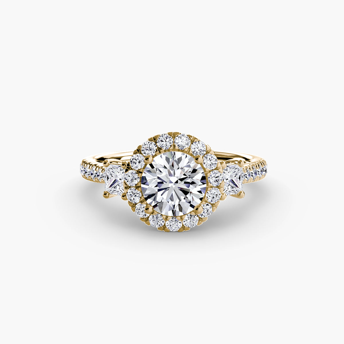Driestenen ring met halo 2